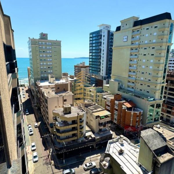 Apartamento temporada 3 quartos ? Meia Praia