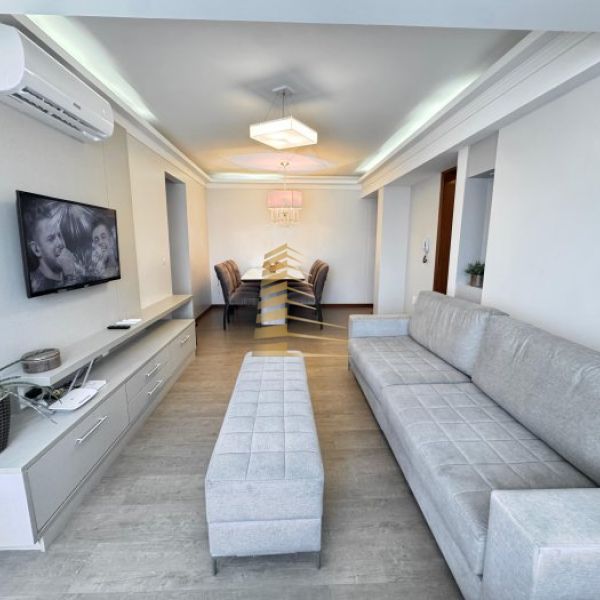 Apartamento temporada 3 quartos ? Meia Praia