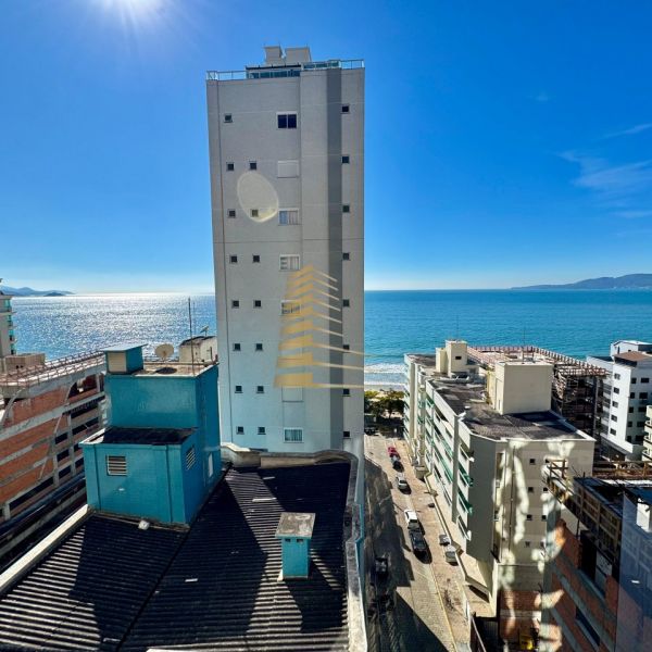 Lindo 3 su�tes quadra mar temporada Meia Praia!