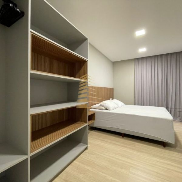 Apartamento ver�o 3 su�tes quadra mar em Meia prai