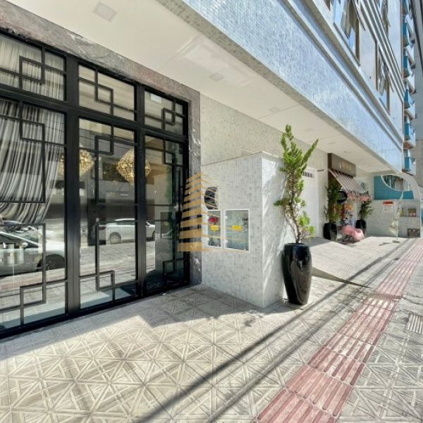 Luxuoso apartamento ver�o Quadra mar Meia Praia 