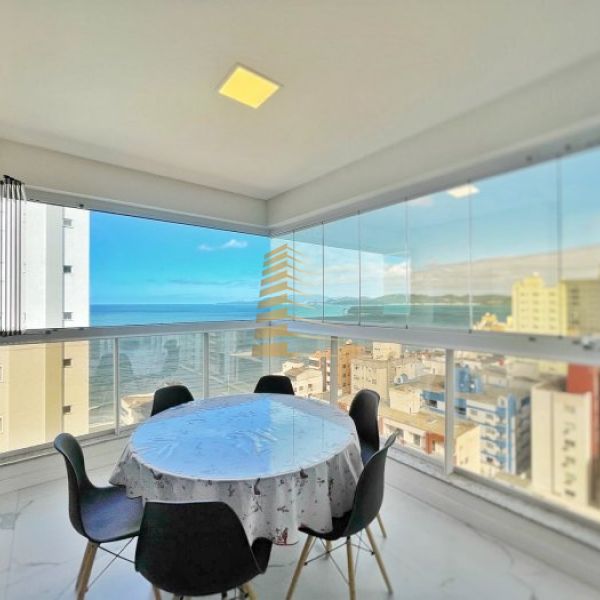 Luxuoso apartamento ver�o Quadra mar Meia Praia 