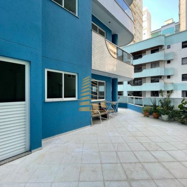 Apartamento com piscina privativa e 3 dormit�rios!