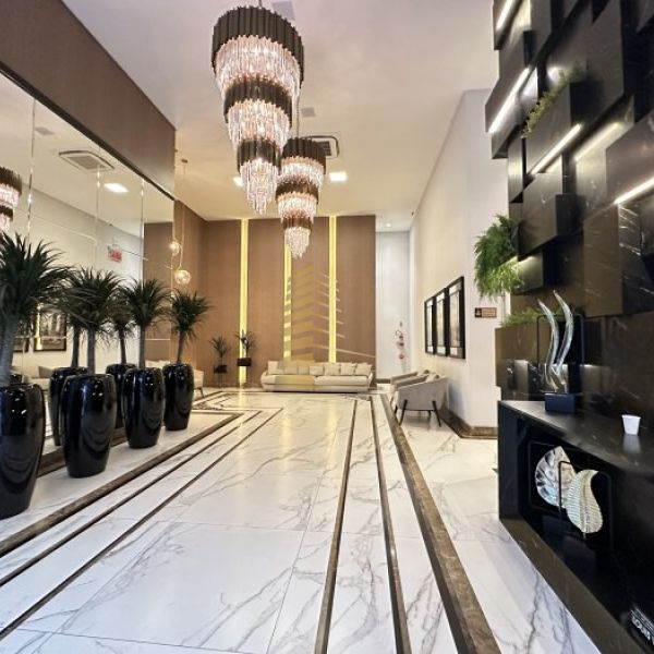 Apartamento na regi�o central da Meia Praia