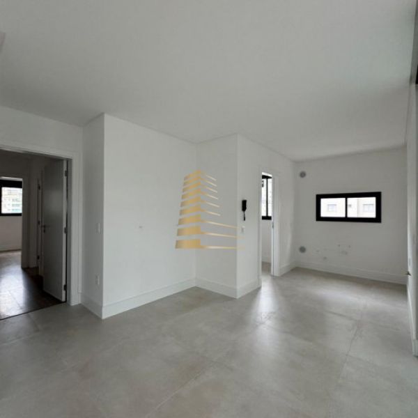 Apartamento novo na Meia Praia - Itapema SC