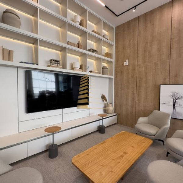 EXCELENTE APARTAMENTO COM 04 SU�TES
