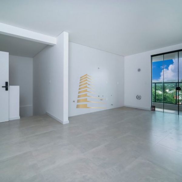EXCELENTE APTO DUPLEX EM MARISCAL