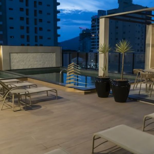 APARTAMENTO PRONTO PARA MORAR - 117m� Privativos