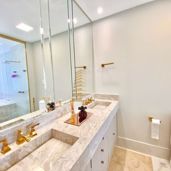  APARTAMENTO VISTA MAR, COM 04 SU�TES E MOBILIADO