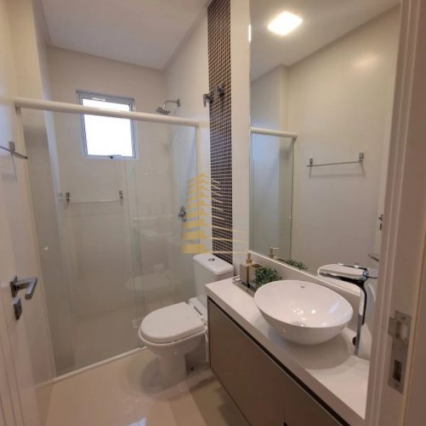 GRAND TOWERS - 03 SU�TES - MOBILIADO