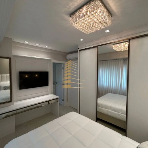LUXO FRENTE AO MAR - 04 SU�TES