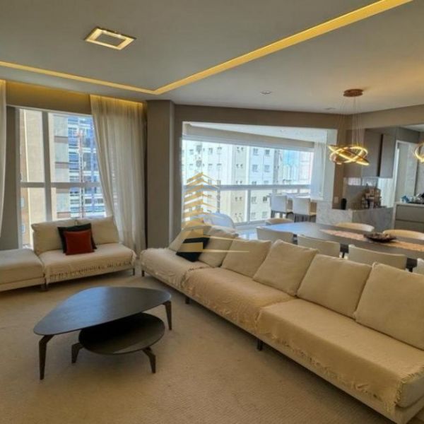 APARTAMENTO 4 SU�TES - 188m� - FRENTE SUL