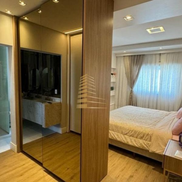 APARTAMENTO 4 SU�TES - 188m� - FRENTE SUL
