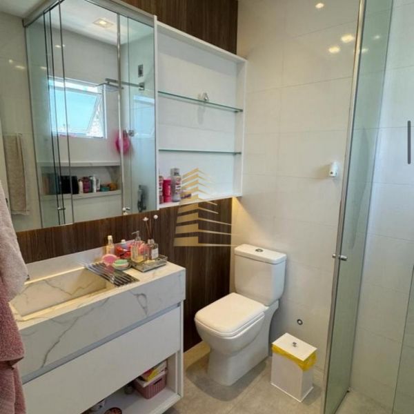 APARTAMENTO 4 SU�TES - 188m� - FRENTE SUL
