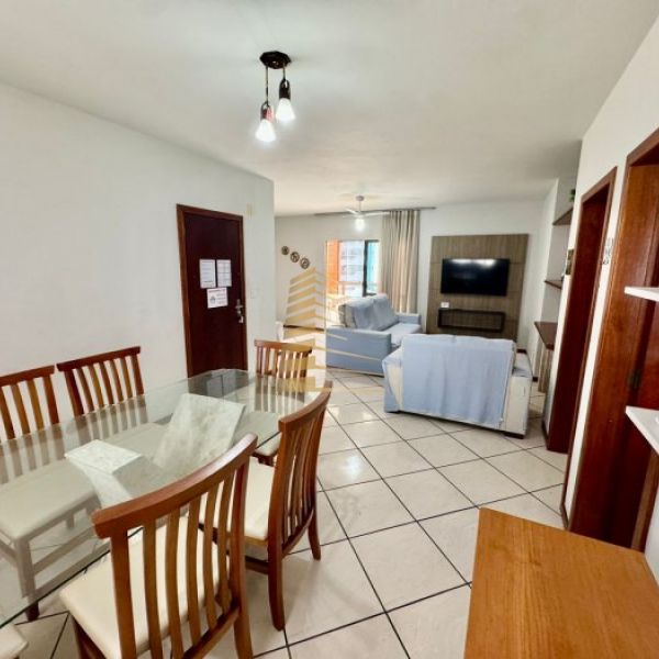 Aluguel ver�o 4 quartos Quadra Mar em Meia Praia