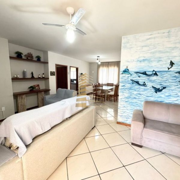 Aluguel ver�o 4 quartos Quadra Mar em Meia Praia