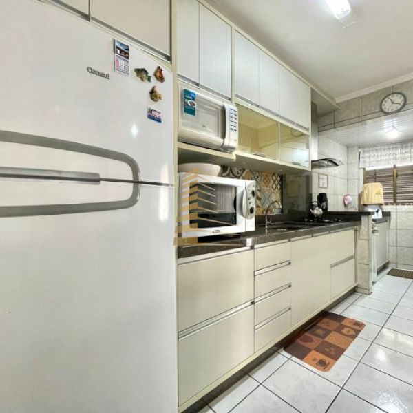 Apartamento 3 dormit�rios - Meia Praia Itapema