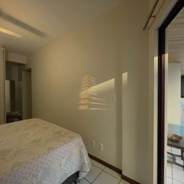 Aluguel ver�o p� na areia 2 quartos  Meia Praia