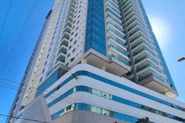 EXCELENTE APARTAMENTO COM 04 SU�TES