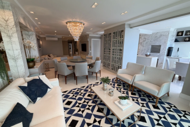 04 SU�TES - FRENTE MAR COM LAZER COMPLETO